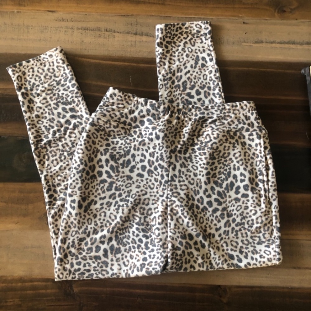 Bobeau Leopard Print Soft Joggers Size XS